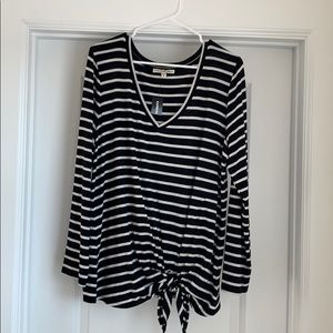 Express front tie shirt